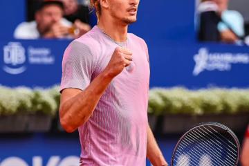 开云体育-关于ATP总决赛险胜联合杯，兹维列夫高光表现的信息