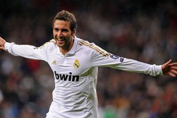 开云平台-北欧童话的沙漠终结者，伊拉克铁蹄踏碎挪威，蒂亚戈一剑封喉