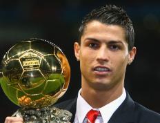 开云体育app-欧冠之夜，巨人苏醒！阿坎吉狂轰两球，亚特兰大3-1碾压贝蒂斯