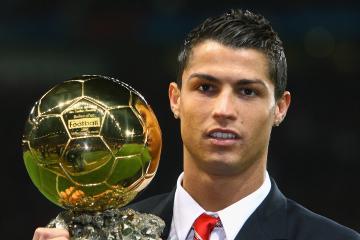 开云体育app-欧冠之夜，巨人苏醒！阿坎吉狂轰两球，亚特兰大3-1碾压贝蒂斯