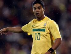 开云体育下载-奇迹之夜，伊布反戈助拜仁力克乌克兰，超远倒钩震惊足坛