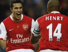 开云体育登录-赛道上的碾压与闪耀，梅赛德斯战术完胜哈斯，阿隆索上演老将高光