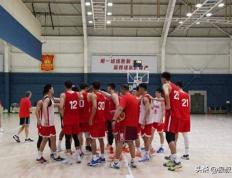 开云体育中国-天津男篮球员集体训练，备战下一场关键比赛