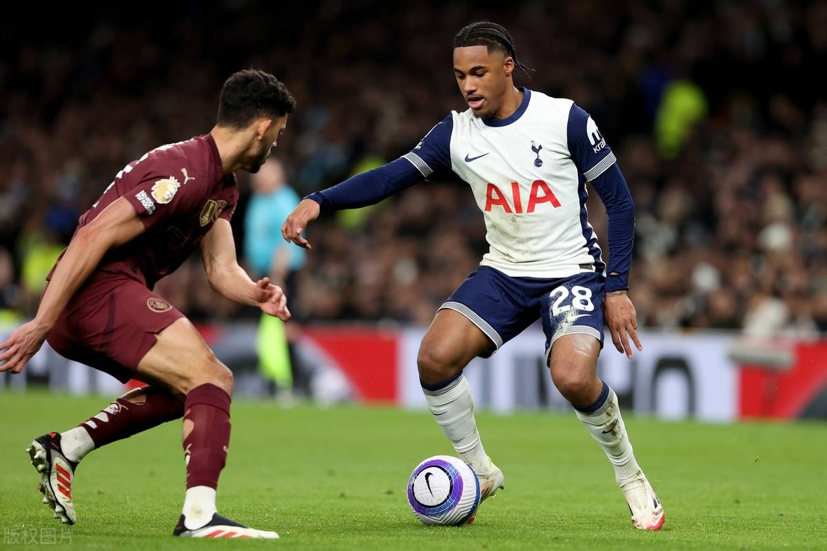 开云体育在线-托特纳姆热刺后防透漏,丢球成隐忧的简单介绍