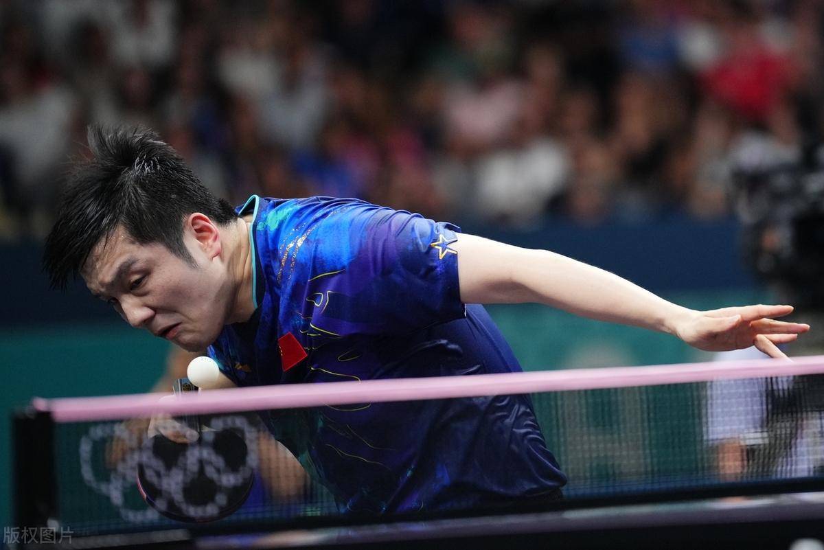 开云体育平台APP-DFM轻取FLY，Zeus线上压制力十足激烈交锋半决赛，强势挺进下一轮