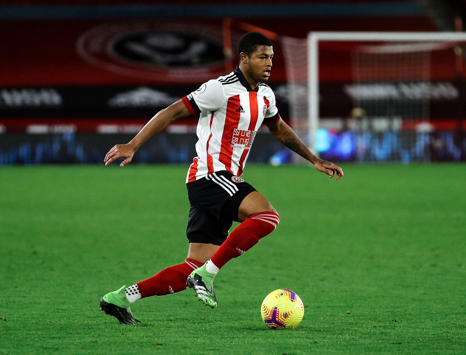 开云体育中国-曼联德比战平，谢菲联战平狼队