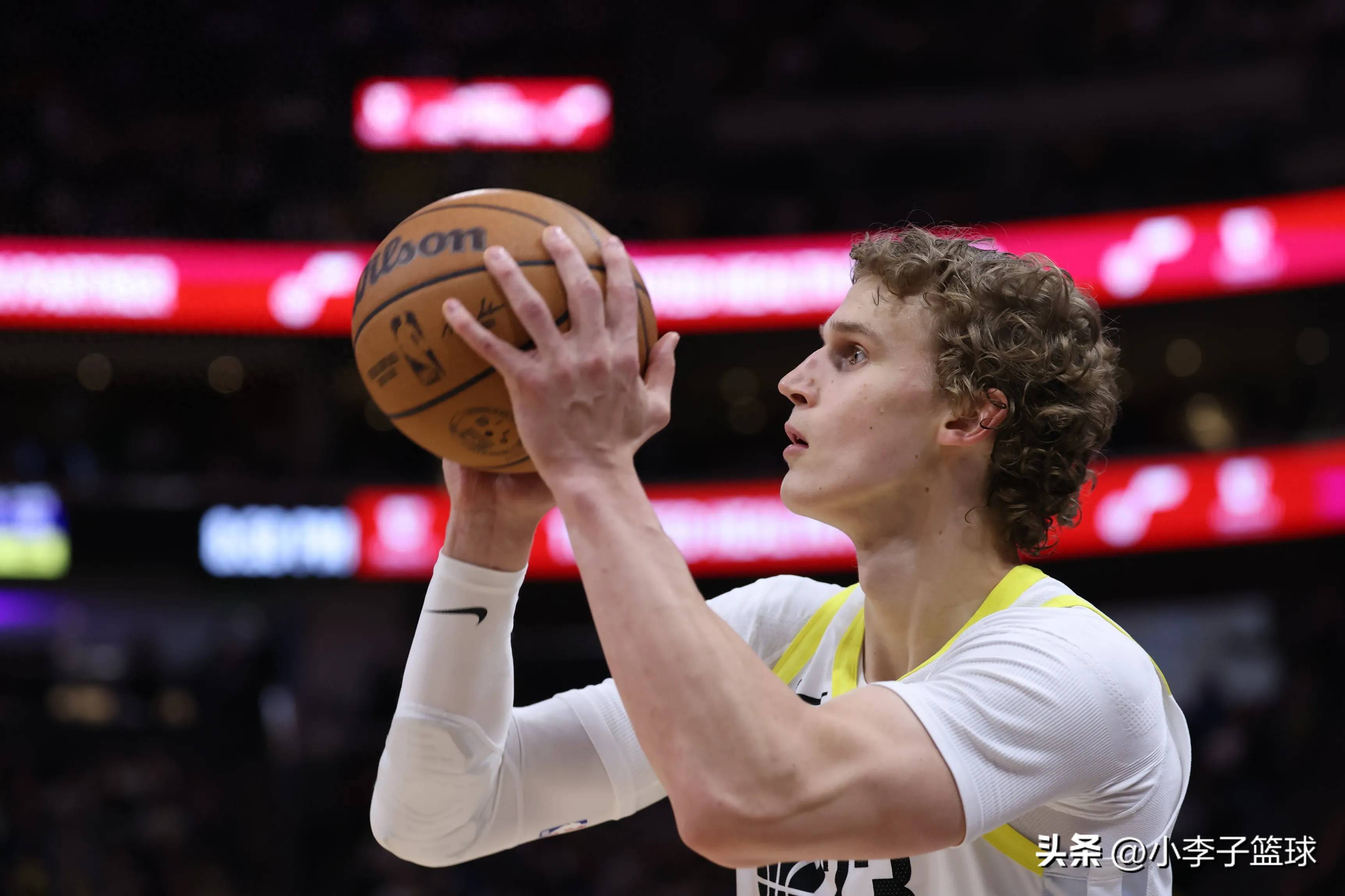 开云体育APP下载-中东篮球巨星战绩比拼,精彩纷呈的简单介绍