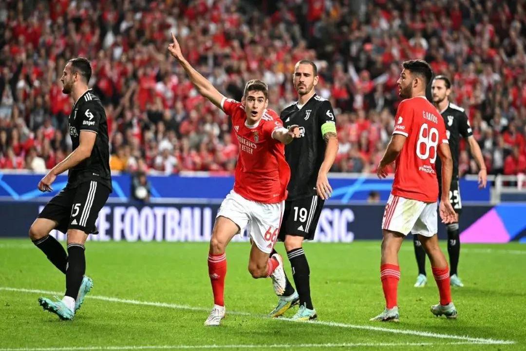 开云平台-摩纳哥队取得比赛胜利，展现出色表现