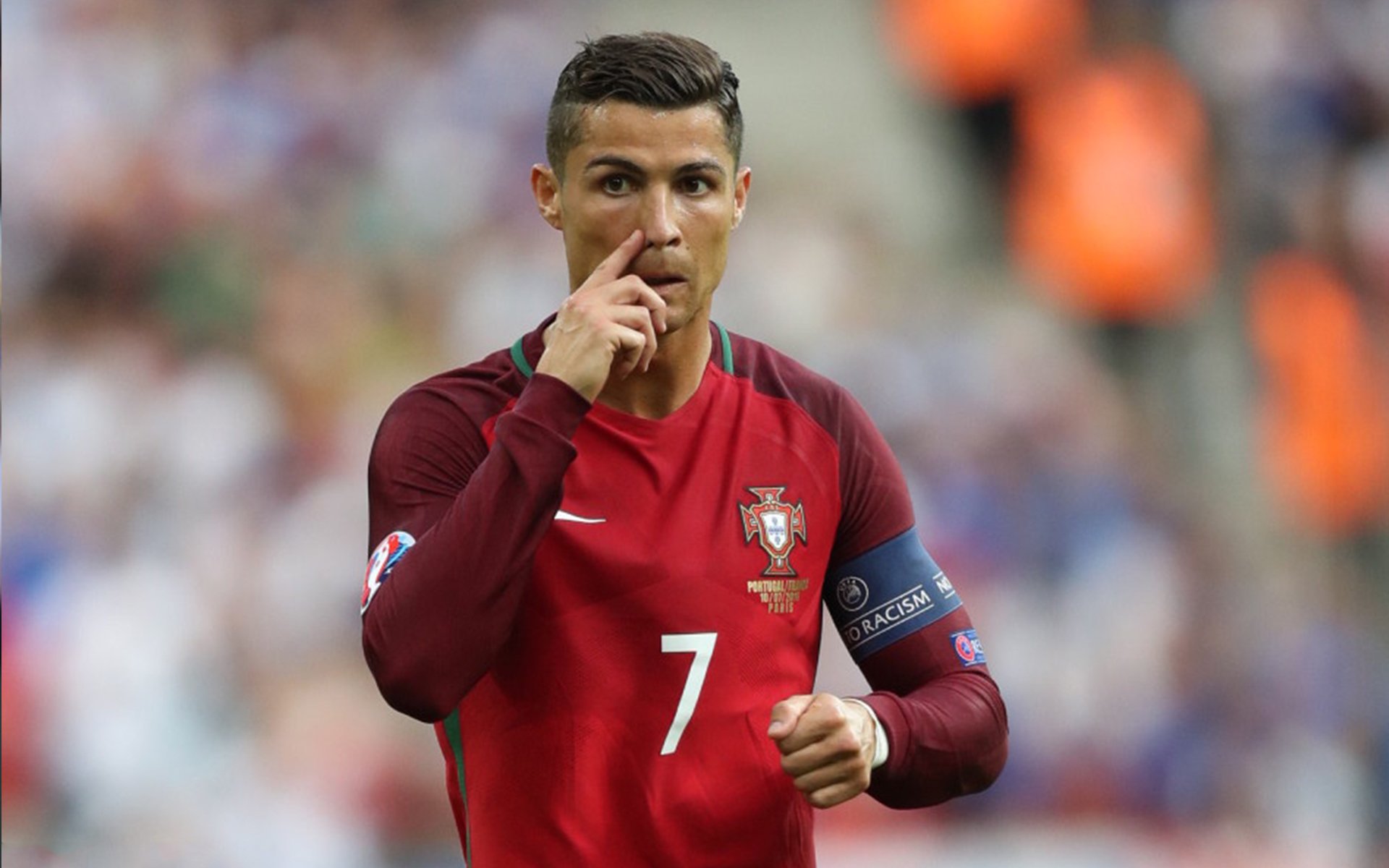 开云体育登录-从冰封到点燃，范弗利特在2026世界杯之夜的自我救赎