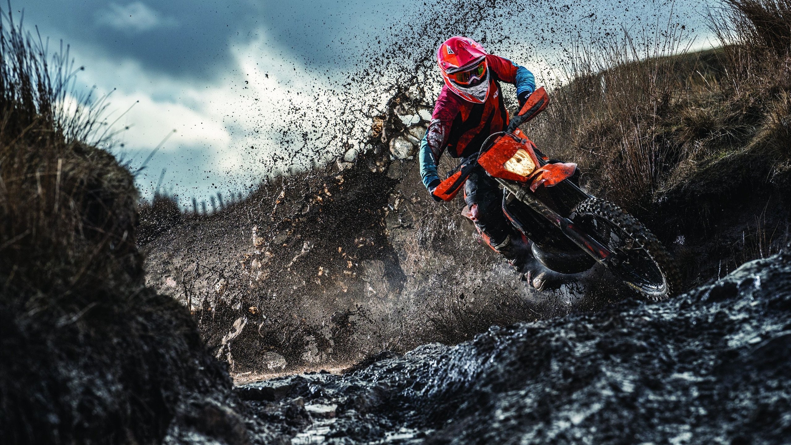 开云体育官方网站-双红映照，当安菲尔德铁骑轻取马德里，北境之王的火焰已燃遍欧洲