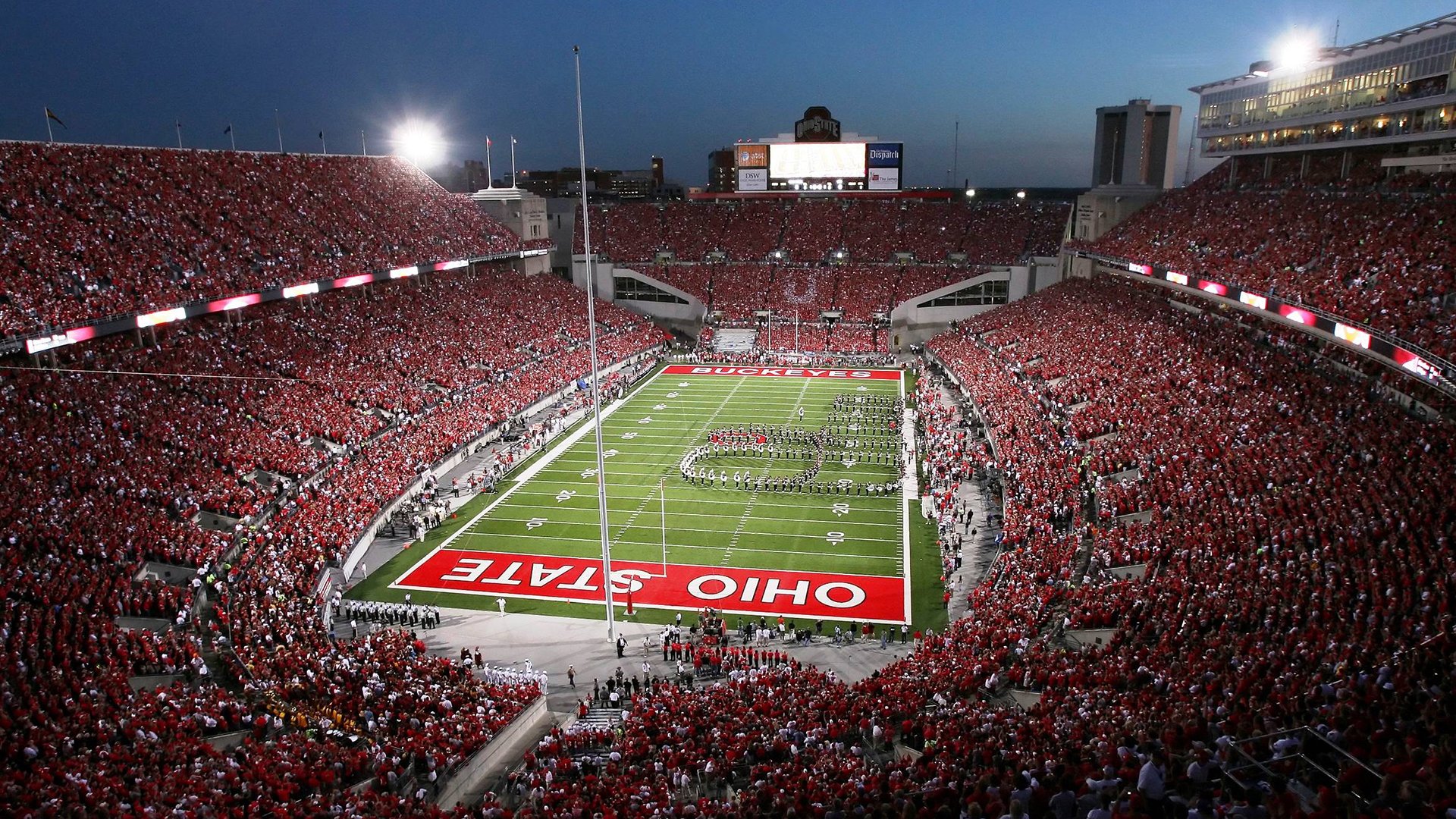 开云体育官网-火力全开！范弗利特三分雨摧毁雄鹿防线，快船团队战力碾压争冠豪强